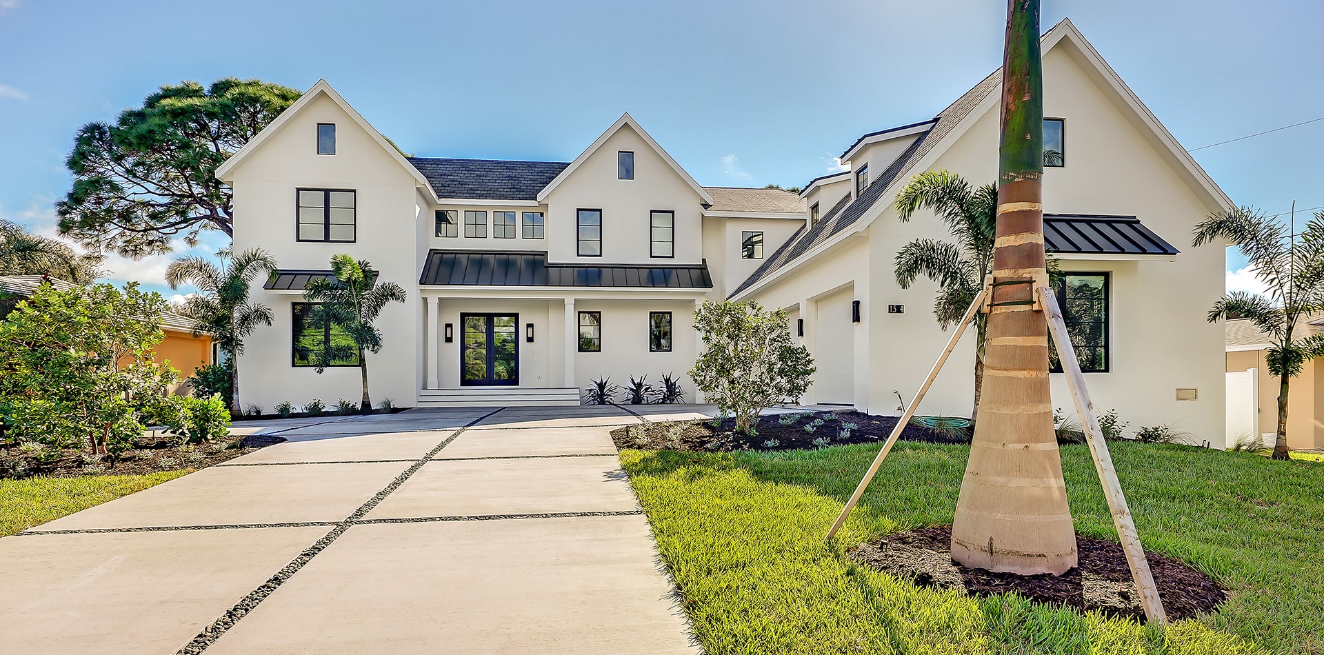 exterior of harbor place home