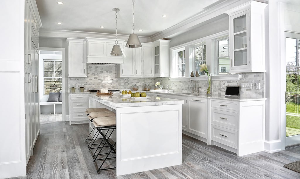 Edgewater Hillside Kitchen