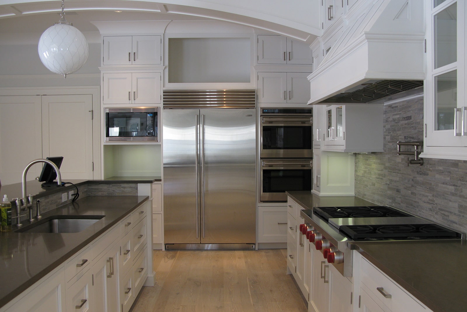 Turkey Hill Road South Kitchen and Island